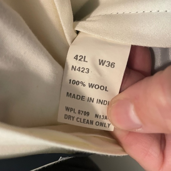 Macys Nautica Men’s Suit - Picture 10 of 10